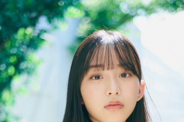 日向坂46 4期生・岸帆夏のグラビア＆インタビュー公開「環境に甘えず努力していけたら」 画像