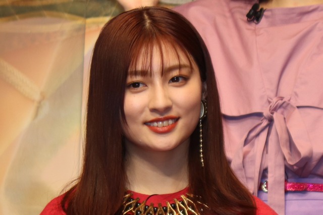 吉川愛、3rd写真集「Neroli」重版＆記念イベントの実施を発表 画像