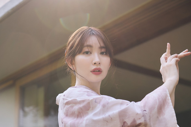 小嶋陽菜、自身のブランド「Her lip to」から初の浴衣を発売決定! 画像