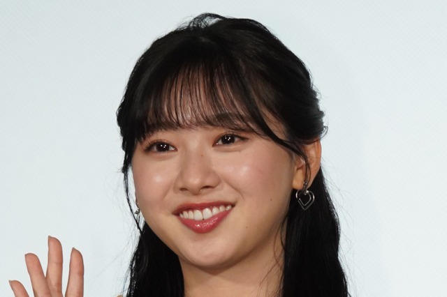 日向坂46・富田鈴花、本気のマイカー選び!一目惚れしたクルマは? 画像