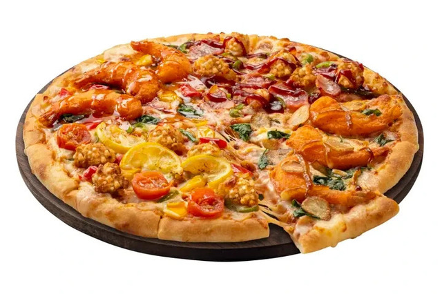 ドミノ・ピザ史上最高のサクサク感あるエビやチキン!「夏のサクサク・クワトロ」が新発売 画像