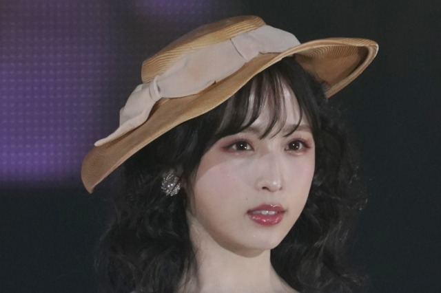 AKB48・小栗有以、美少女感あふれるオフショ公開!美脚にも注目 画像