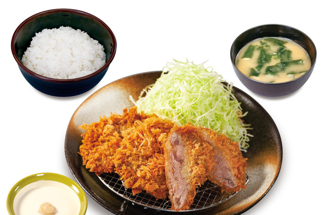 松のや、上質赤身肉をさっくり揚げた「牛かつ」1年ぶりに復活 画像