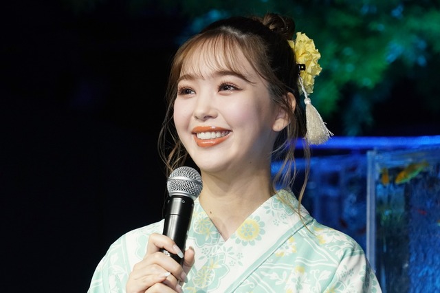 結婚発表の藤田ニコル、ウエディングフォト公開「ベールのリボンは手作り」 画像