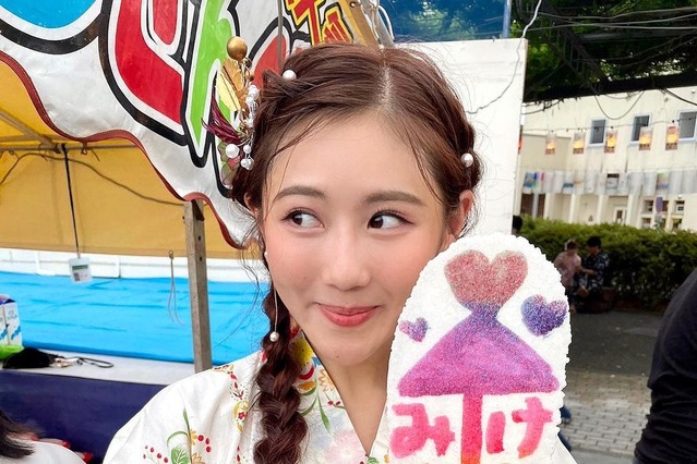 西野未姫、「らくがきせんべい」に相合傘描きオノロケ 画像