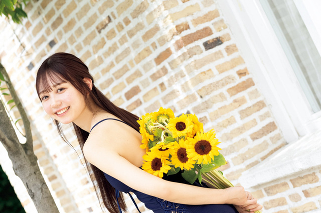 AKB48・大盛真歩、バラエティでも大活躍のグラビア女王が真夏に水着で魅せた！ 画像