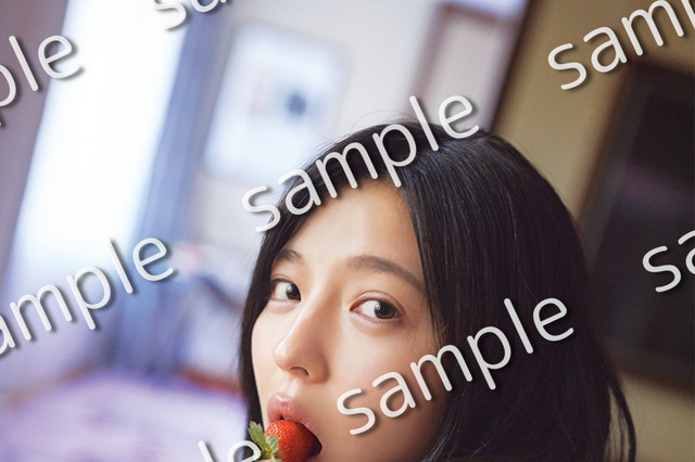 乃木坂46・早川聖来、黒ランジェリー姿初解禁!卒業記念写真集の封入特典 画像