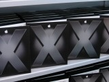Mac OS X Tigerで1,000人が行列！ 29日18時から販売開始！ 画像