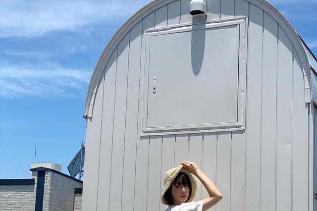 グラドル・新唯、振り返り美ヒップに「可愛いおしりです」「最高です！」の称賛 画像