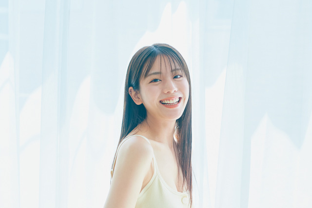 貴島明日香、『FLASH』初表紙＆巻頭で飾らない表情と伸びやかなスタイル 画像