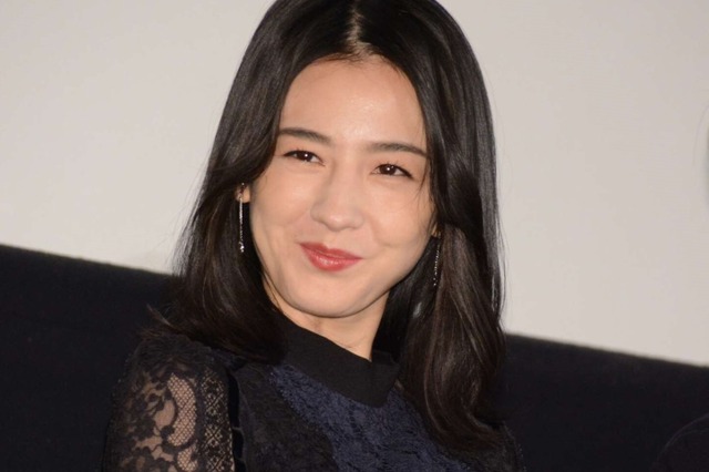 桜庭ななみが一般男性と結婚発表!「新しい家庭を築いていけることに幸せを感じています」 画像