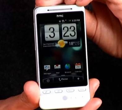 KDDIアメリカ、Android 2.1搭載スマートフォン「HTC Hero」発売 画像