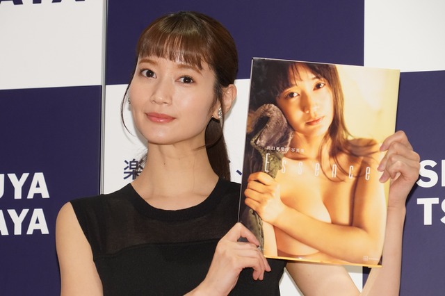 出口亜梨沙、30代初の写真集は露出度高め「ありのままの姿を出せた」 画像