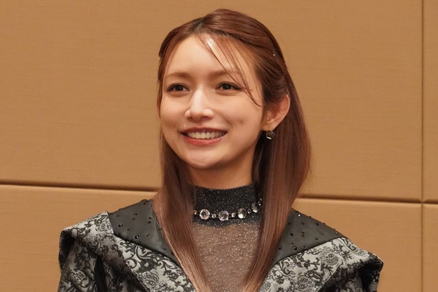 「可愛い綺麗がとまらない!」後藤真希、私服でミニスカ&美脚にファン歓喜 画像