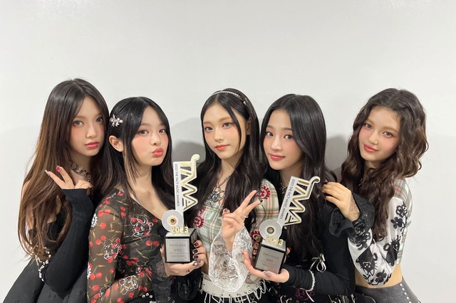 NewJeans、「2023 THE FACT MUSIC AWARDS」で2冠に輝く 画像