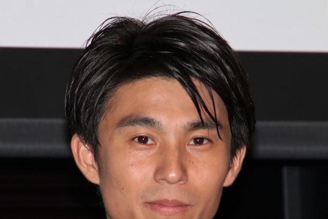 中尾明慶、結婚指輪を外し心配の声殺到！？ 画像