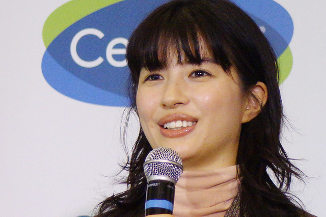 佐久間由衣、朝ドラや出会いで「楽しい1年でした」 画像