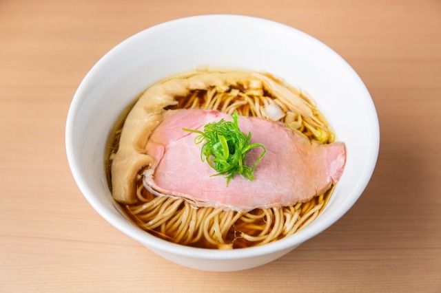恵比寿の人気ラーメン店「麺亭しま田」移転!記念に「らぁ麺」が500円に 画像