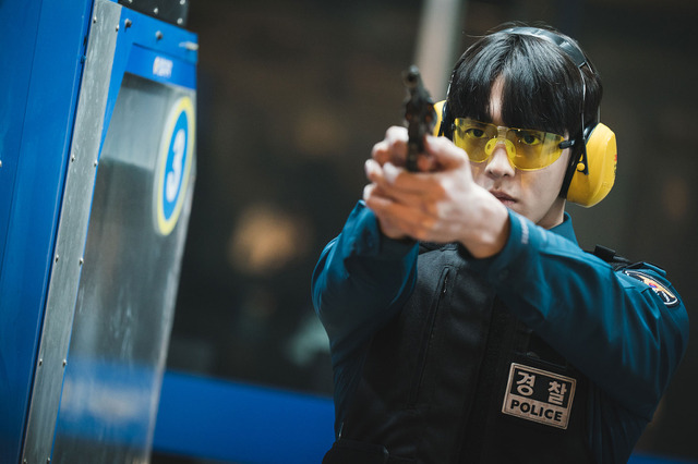 韓国ドラマ『ヴィジランテ』、イ・ジュニョクがトリッキーな役柄で満を持して登場 画像