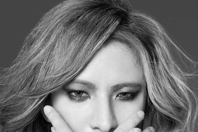 YOSHIKI、涙ながらにHEATHさんへの想いを語る「ロックに見送りたい」 画像
