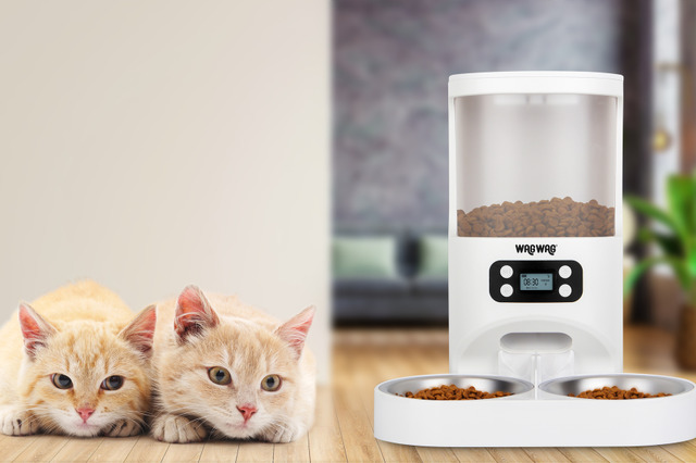 多頭飼いに最適のツインペットフィーダー「WAGWAG TATWO」販売開始 画像