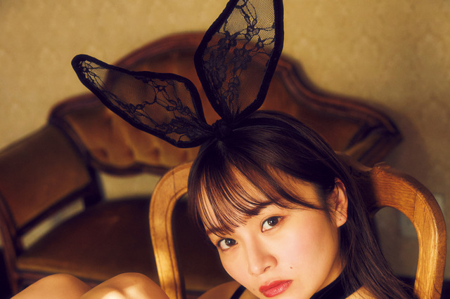 アイドル界屈指の“童顔巨乳” 大嶋みく、大人の色気をまとい人生初のバニー姿を披露 画像