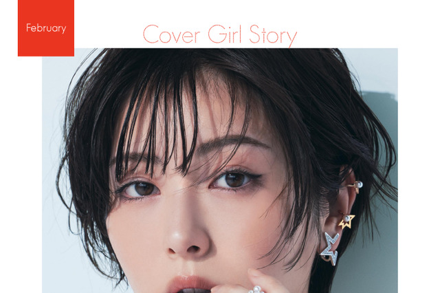 浜辺美波、美しすぎるスタジオ撮影風景公開！「素敵な魔法をかけていただきました」 画像