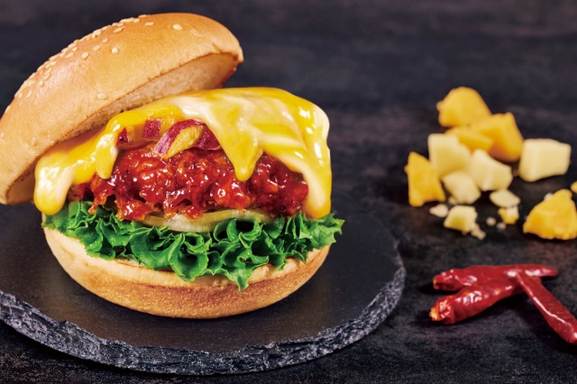 フレッシュネスバーガー、新作「チーズタッカルビバーガー」を期間限定発売 画像