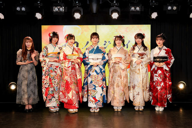 =LOVE、≠ME、≒JOYが合同成人式!振袖姿の成人式メンバーが「あいうえお作文」で成人の抱負も 画像