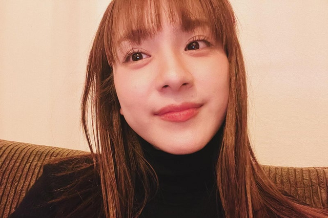 平祐奈、前髪ぱっつんロングヘア写真を公開 「かわいい」の声相次ぐ 画像