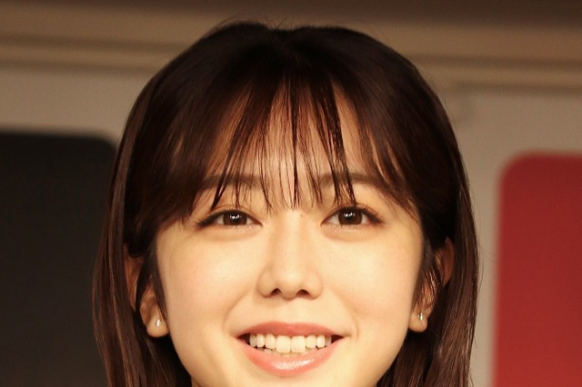峯岸みなみ、第1子妊娠発表後の初めての番組で報告「私事ですが…」 画像