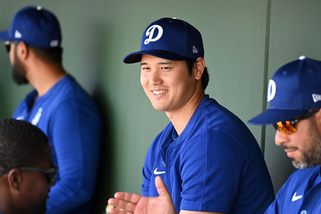 大谷翔平の愛犬・デコピンの面倒を見ていたのは妻? 番結婚の予兆を記者が指摘 画像