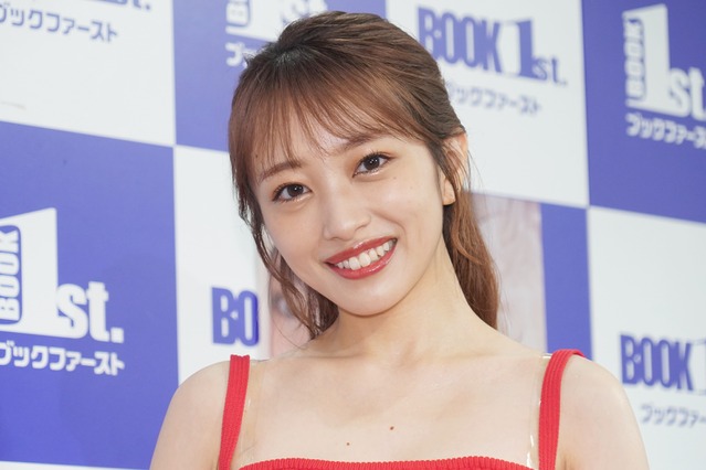 向井地美音、AKB48グループ総監督退任を報告　 画像