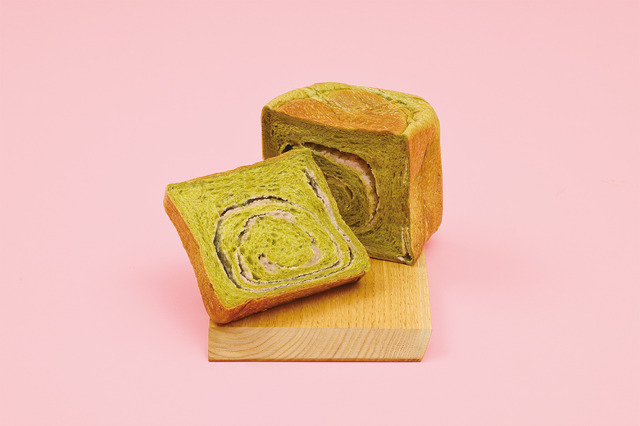 乃が美、春限定『桜あんの抹茶「生」食パン』を数量限定販売 画像