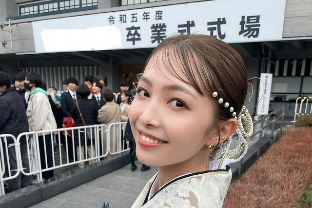 寺本莉緒、白の袴で大学卒業！インスタ報告に祝福の声 画像