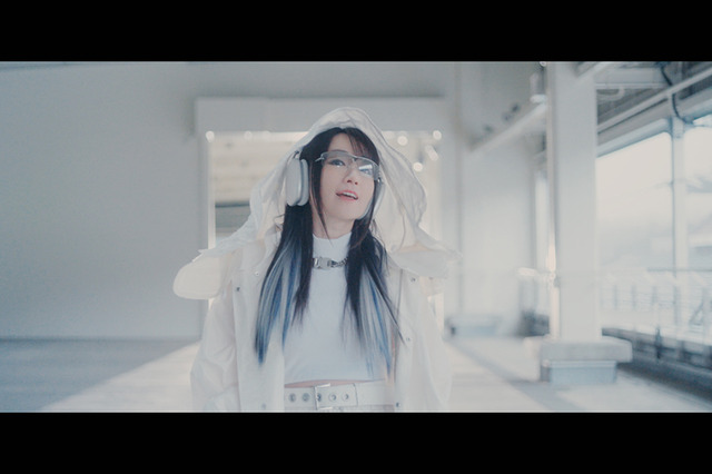 水樹奈々、新曲MVが公開！レーサーの内なる闘志を表現 画像