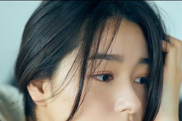 桜井日奈子、誕生日迎え“いい女”カット連続公開！ 画像