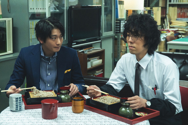 100万枚の用例採集カードを全て見直すことに...NHKドラマ『舟を編む』 画像