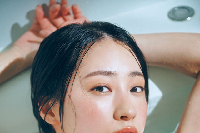 澄田綾乃、チラリズムをテーマに美ボディ披露 画像