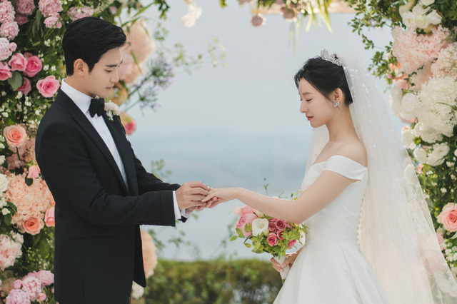 キム・スヒョン来日まで決定！韓国ドラマ『涙の女王』が熱狂的に支持される理由とは？ 画像