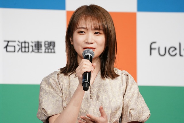 秋元真夏、始球式に2度目の挑戦！ 画像