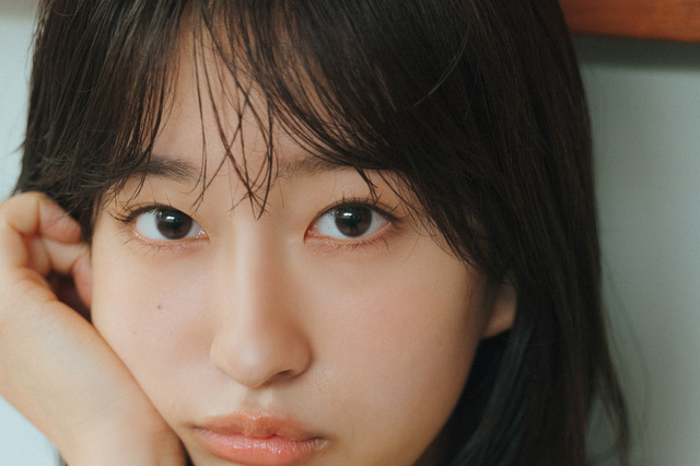 ミスマガ2022・斉藤里奈、磨き上げられたスレンダーボディ披露 画像