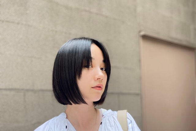 のん、爽やかな春コーデ姿披露「まだ春ってことで合ってる?」 画像