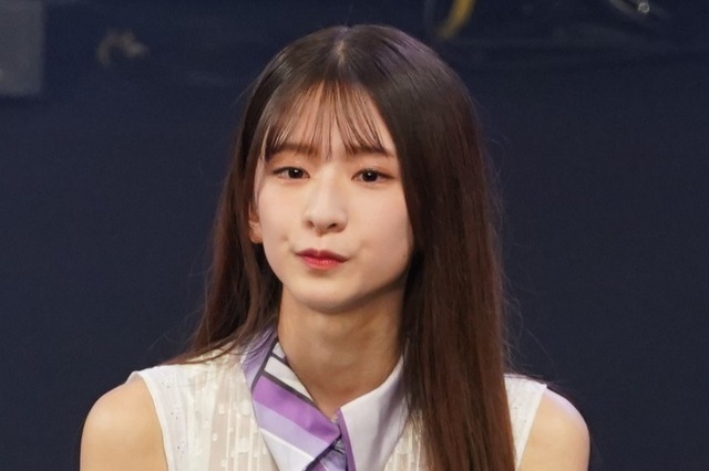 乃木坂46・菅原咲月、『週刊少年サンデー』撮影オフショ公開　「初めて馬と触れ合った」 画像