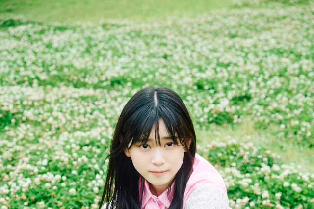 櫻坂46・山下瞳月、『B.L.T.』初表紙！新センターの魅力を解き明かすロンググラビア 画像