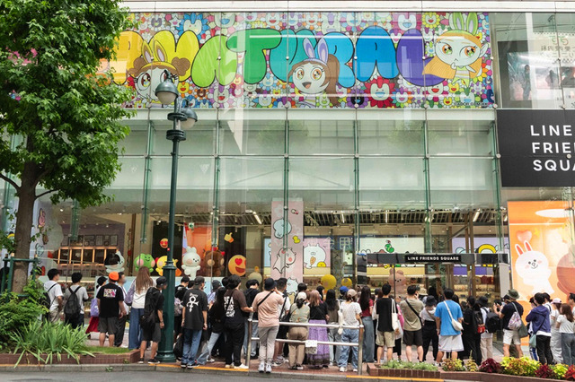 アーティストの世界に没入できる体験型ストア渋谷にオープン！NewJeansとのコラボに長蛇の列 画像
