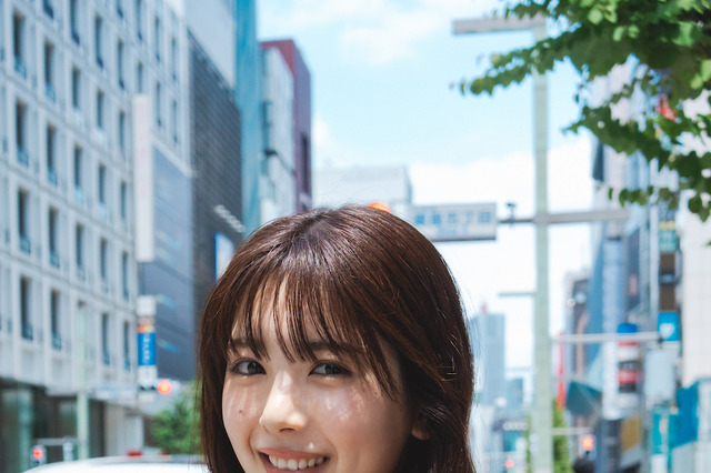 乃木坂46・筒井あやめ、涼しげ夏コーデで圧倒的存在感……『B.L.T.』表紙に異例の抜擢! 画像