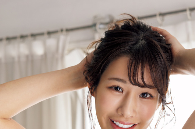 相原ひかり Fカップラウンドガールが『FLASH』でグラビアデビュー! 画像