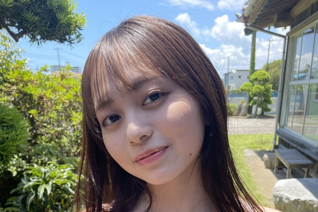 蓬莱舞のセクシー&キュートな姿がたっぷり! FLASHオフショ連日投稿にファン大興奮 画像