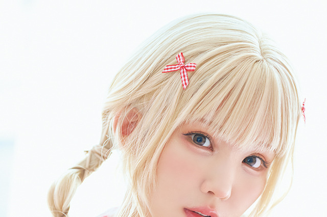えなこ、ヤングアニマル表紙でかわいいハート柄ビキニ 画像